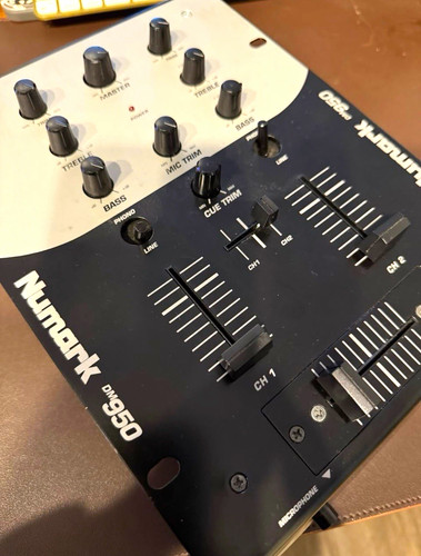 Pacchetto mixer rane serato - pacchetto, dj